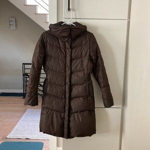 Uniqlo brown down puffer